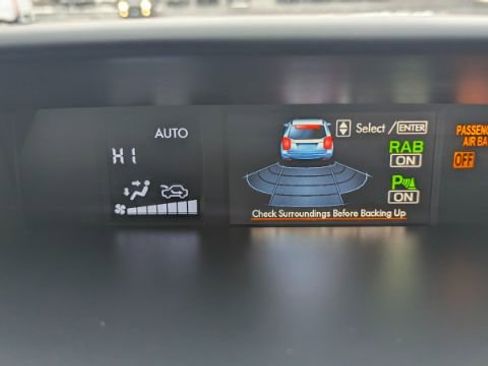 Used 2017 Subaru Forester 2.5i Touring image 40