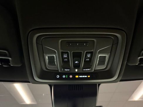 Used 2023 GMC Sierra 1500 Denali w/ Denali Reserve Package image 20