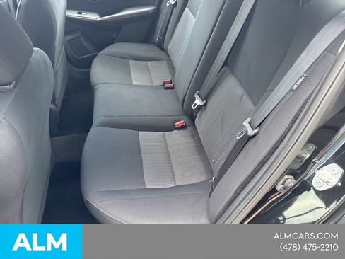 Used 2024 Nissan Sentra SV FWD image 23