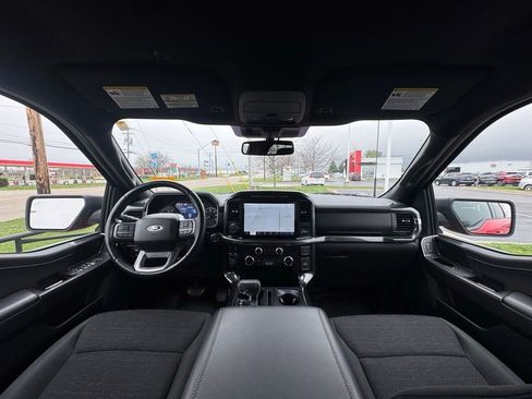 Used 2022 Ford F150 XLT w/ Equipment Group 302A High image 10