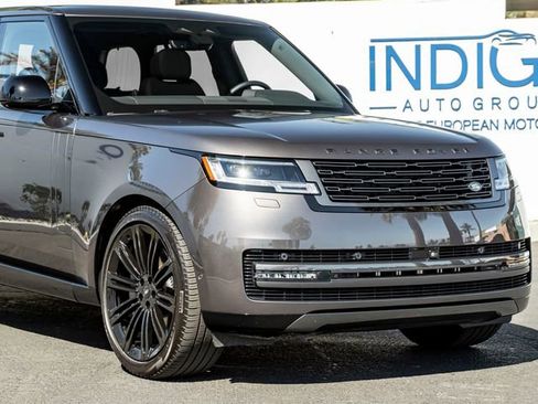 Used 2024 Land Rover Range Rover SE image 5