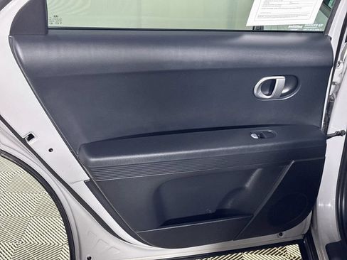 Used 2024 Hyundai Ioniq 5 SEL RWD image 19