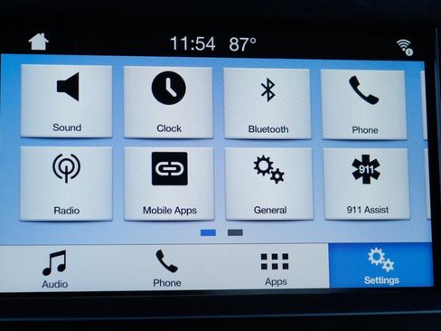 Used 2018 Ford F150 XLT w/ Equipment Group 302A Luxury image 29