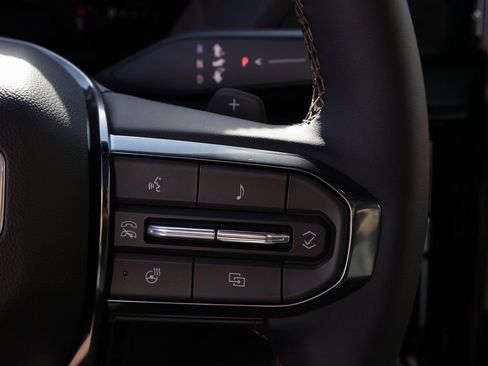 New 2026 GMC Yukon XL AT4 w/ AT4 Premium Plus Package AWD/4WD image 38