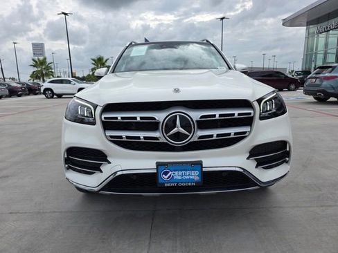 Used 2022 Mercedes-Benz GLS 450 4MATIC image 2