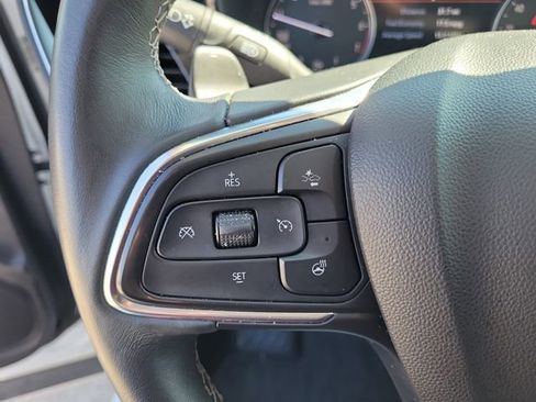 Used 2021 Buick Envision Avenir w/ Technology Package II AWD/4WD image 28