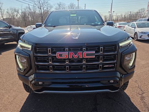 Used 2024 GMC Canyon AT4X image 8