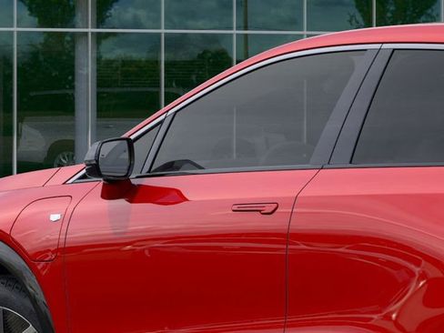 New 2025 Cadillac Optiq Luxury 1 image 12