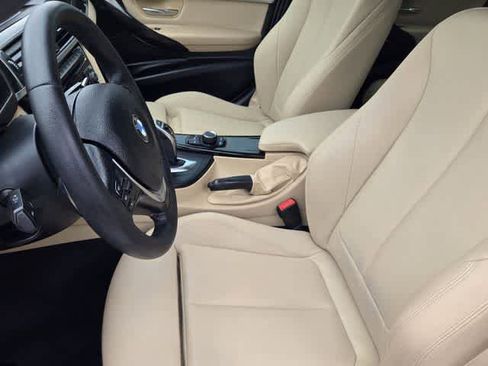 Used 2018 BMW 330i Sedan RWD image 11