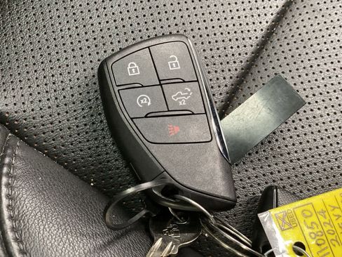 Used 2024 Chevrolet Silverado 2500 High Country w/ High Country Premium Package image 31