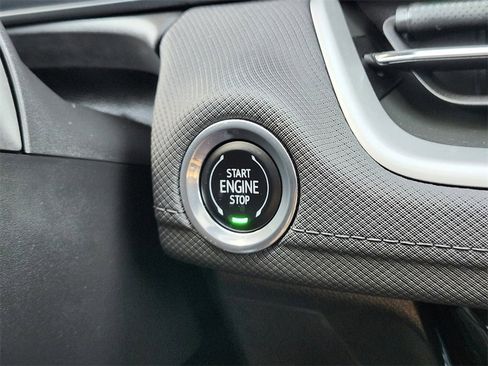 Used 2024 Chevrolet TrailBlazer LT w/ LT Cold Weather Package image 22