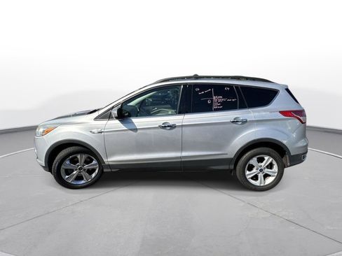 Used 2014 Ford Escape SE w/ Equipment Group 201A FWD image 9