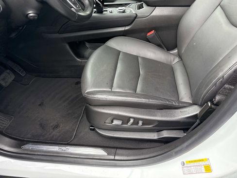 Used 2024 Cadillac XT5 Premium Luxury FWD image 23
