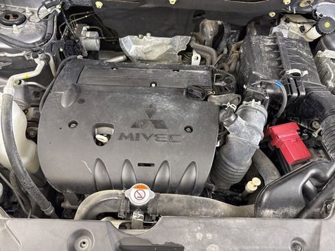 Used 2020 Mitsubishi Outlander Sport SE image 19