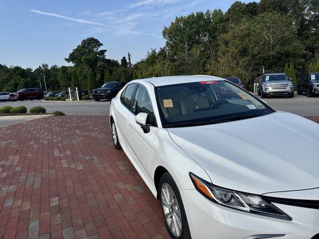 Used 2023 Toyota Camry LE FWD image 18