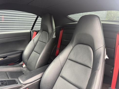Used 2014 Porsche 911 Carrera RWD image 5
