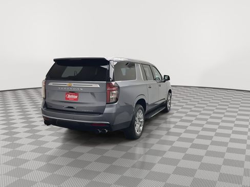 Used 2021 Chevrolet Suburban Premier w/ Premium Package AWD/4WD image 44