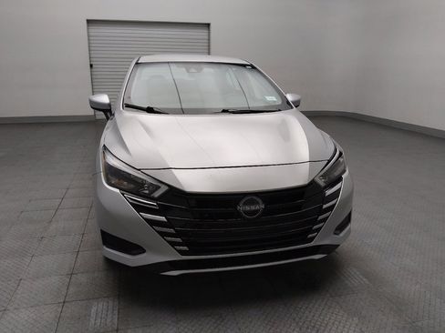 Used 2025 Nissan Versa SV FWD image 14