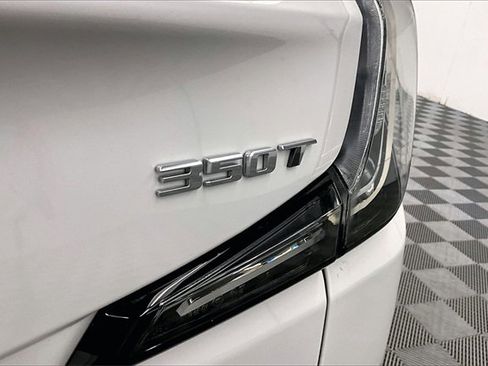 Used 2023 Cadillac XT4 Sport image 8