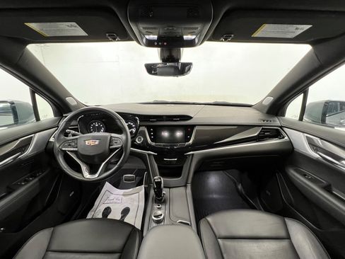 Certified 2024 Cadillac XT6 Sport w/ Technology Package image 10