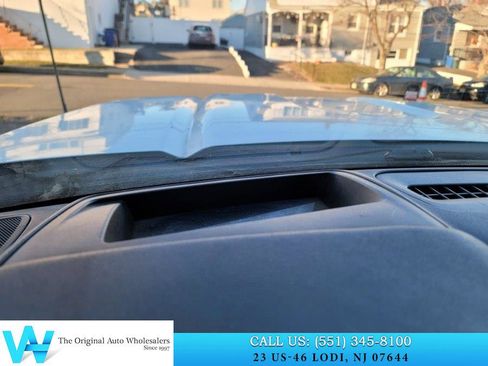 Used 2020 GMC Sierra 3500 AT4 w/ AT4 Premium Package image 22