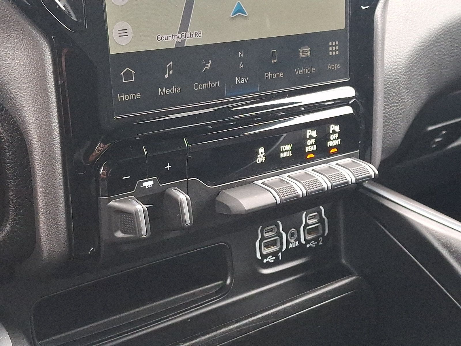 Certified 2024 RAM 1500 Big Horn AWD/4WD image 15