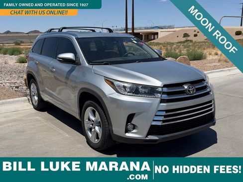 Used 2017 Toyota Highlander Limited w/ Carpet Mat Package FWD image 1