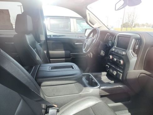 Used 2020 Chevrolet Silverado 1500 LTZ w/ LTZ Premium Package AWD/4WD image 12