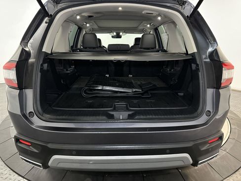 Certified 2024 Honda Pilot Touring image 33