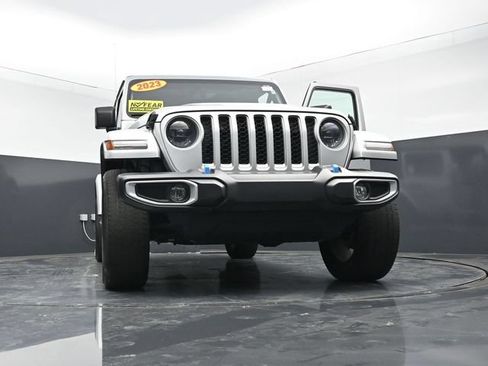 Used 2023 Jeep Wrangler Unlimited Sahara w/ Cold Weather Group AWD/4WD image 48