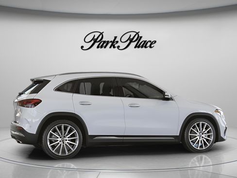 Used 2023 Mercedes-Benz GLA 250 image 24