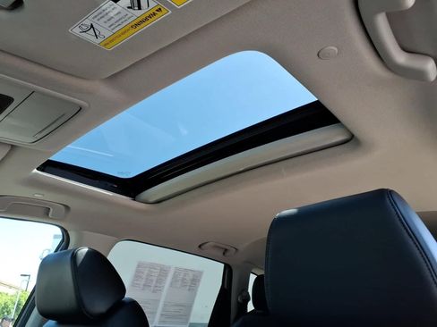 Used 2023 Honda CR-V EX-L image 15