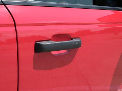 Used 2023 Ford Bronco Wildtrak image 26