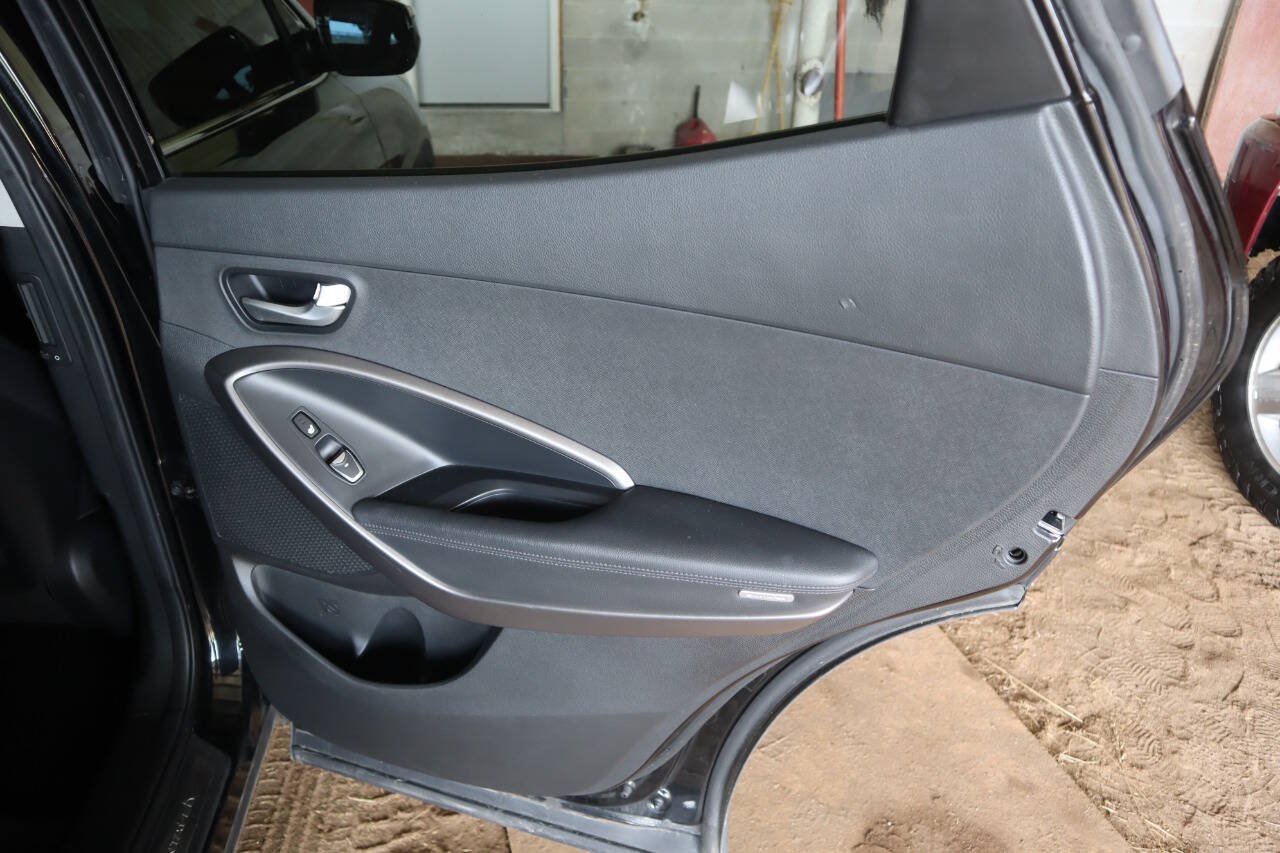 Used 2013 Hyundai Santa Fe Sport 2.0T FWD image 14