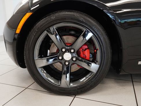 Used 2007 Pontiac Solstice Convertible RWD image 13