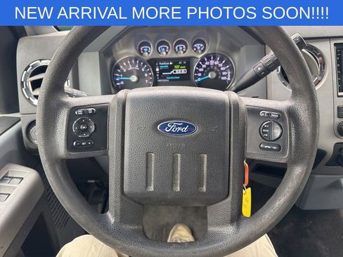 Used 2016 Ford F250 XLT w/ XLT Value Package AWD/4WD image 5
