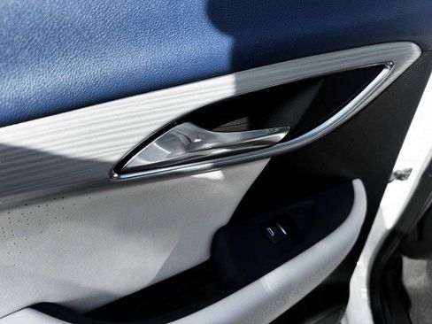 Used 2024 Buick Envision Avenir image 64