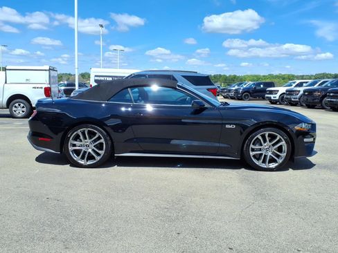 Used 2019 Ford Mustang GT Premium w/ Equipment Group 401A RWD image 6
