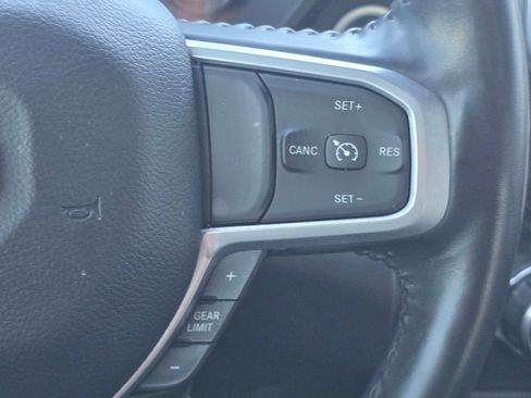 Used 2023 RAM 1500 Big Horn AWD/4WD image 33