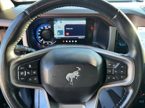 Certified 2023 Ford Bronco Outer Banks w/ Sasquatch Package image 16