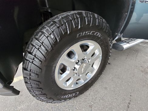 Used 2012 Chevrolet Silverado 2500 LTZ w/ LTZ Plus Package AWD/4WD image 18