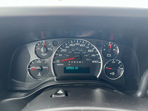 Used 2013 Chevrolet Express 2500 image 14