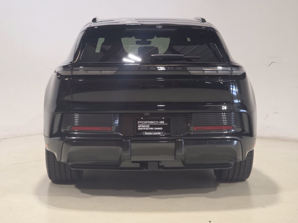 Certified 2026 Porsche Cayenne Electric AWD/4WD image 10