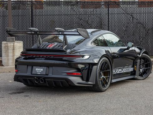 Used 2025 Porsche 911 GT3 RS image 32