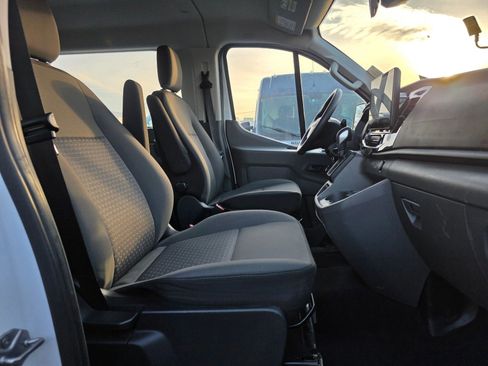 Used 2023 Ford Transit 350 XLT RWD image 9