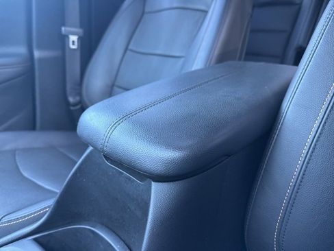 Used 2020 Chevrolet Equinox Premier image 20