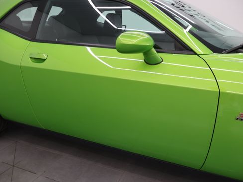 Used 2011 Dodge Challenger SRT8 w/ Green w/Envy Group RWD image 22