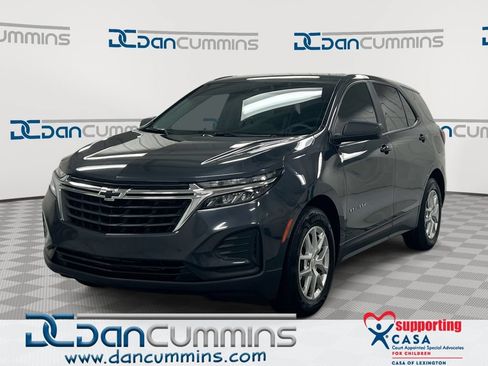 Used 2022 Chevrolet Equinox LS FWD image 1