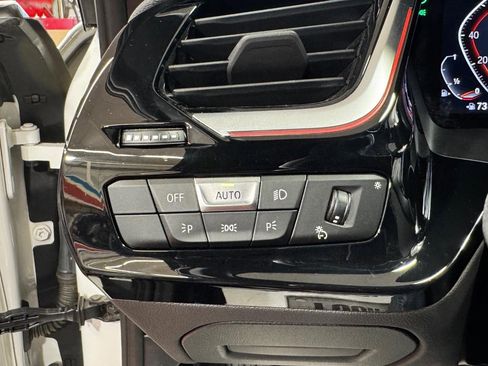 Used 2020 BMW Z4 sDrive30i w/ Convenience Package image 16