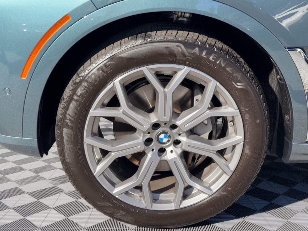 Certified 2026 BMW X7 xDrive40i AWD/4WD image 13